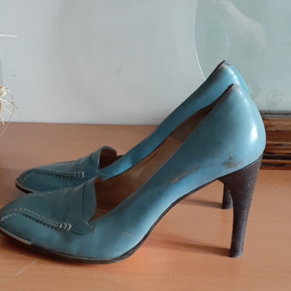 Bally Taramia BLUE Leather Heel Loafers 38 - Picture 2 of 8